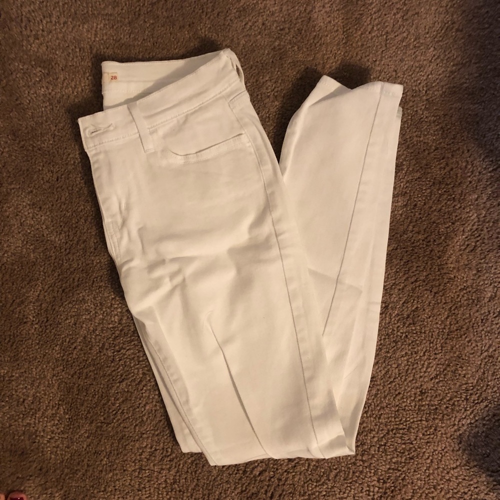 Levi White Skinny Jeans